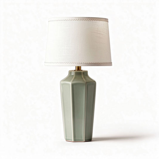 Tafellamp van keramiek met witte lampenkap 25 x 25 x 50cm groen